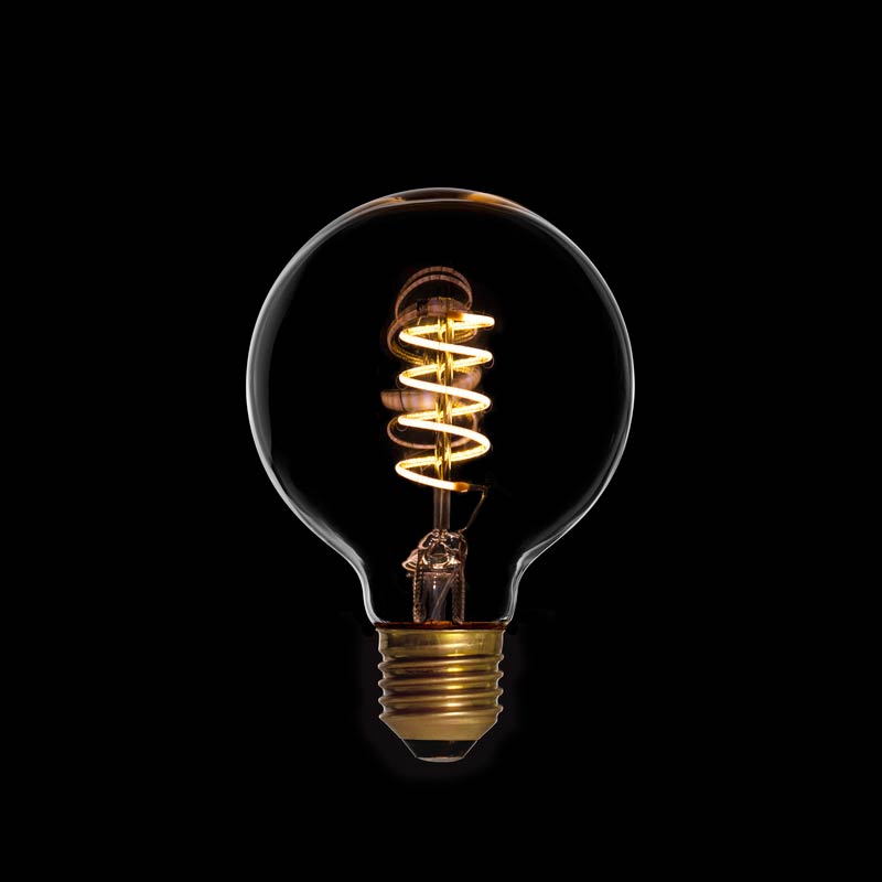 Globe de luxe en smuk LED pærer med gyldent lys | Spiralformet